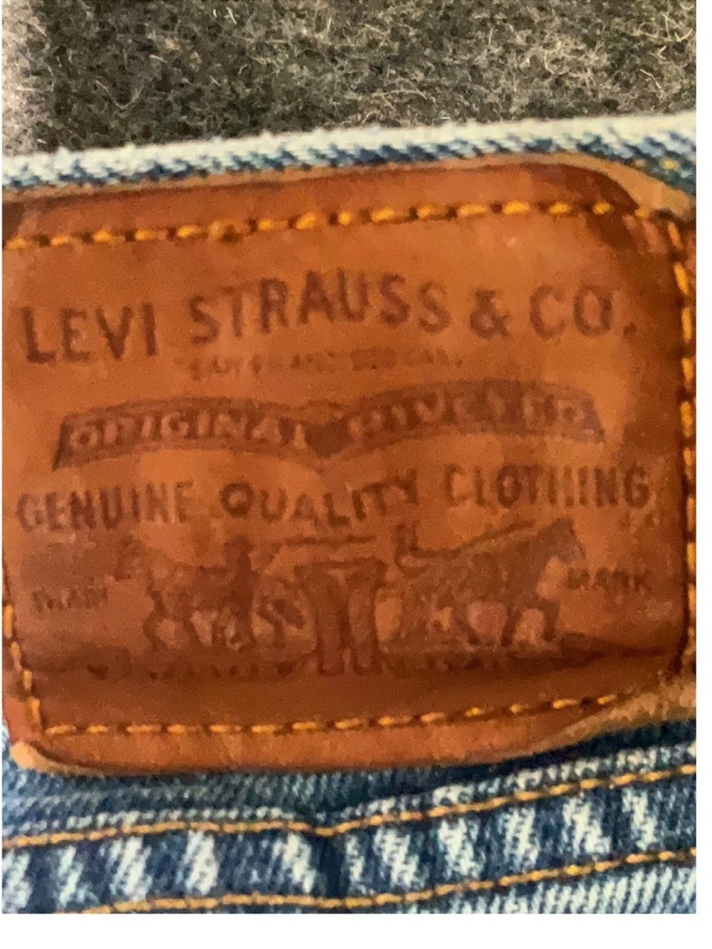 Levi’s Wedgie Fit Jeans Distressed Light Wash Straight Leg 28 - Picture 5 of 7